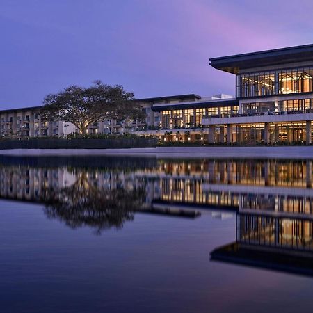 Jw Marriott Hotel Bengaluru Prestige Golfshire Resort & Spa Avati Extérieur photo