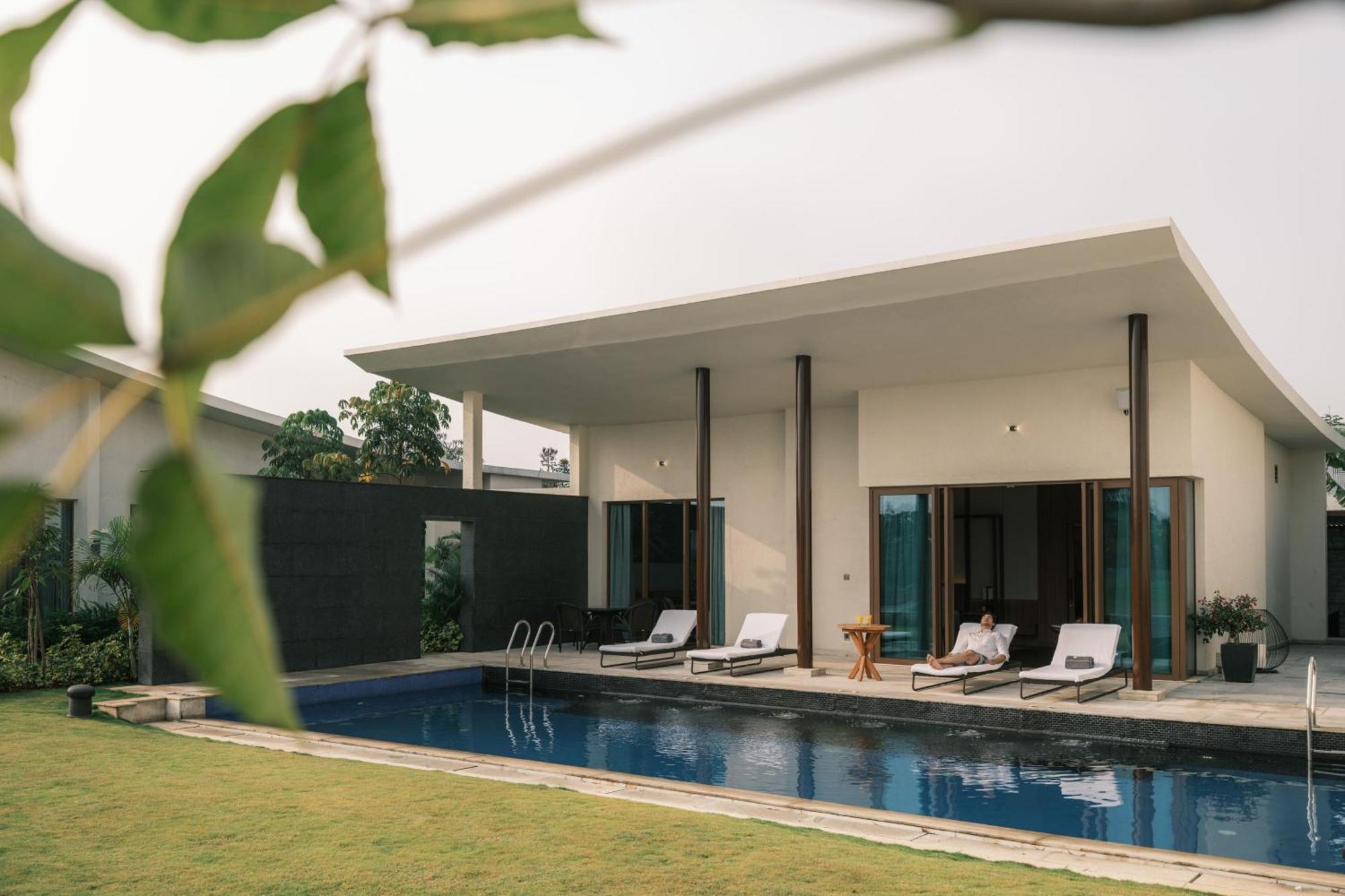 Jw Marriott Hotel Bengaluru Prestige Golfshire Resort & Spa Avati Extérieur photo