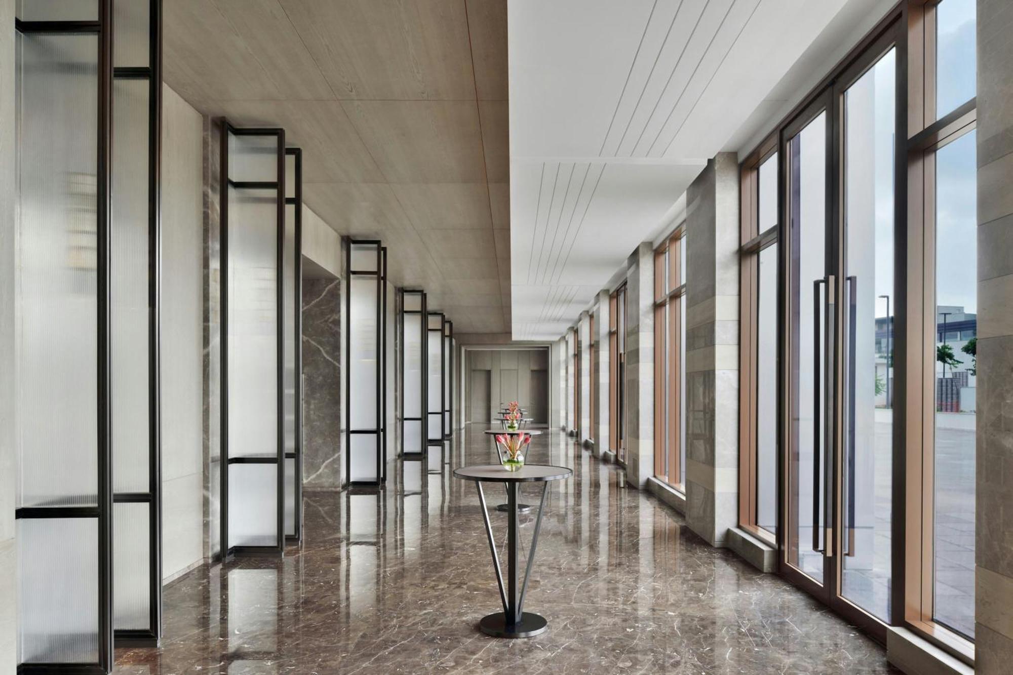 Jw Marriott Hotel Bengaluru Prestige Golfshire Resort & Spa Avati Extérieur photo