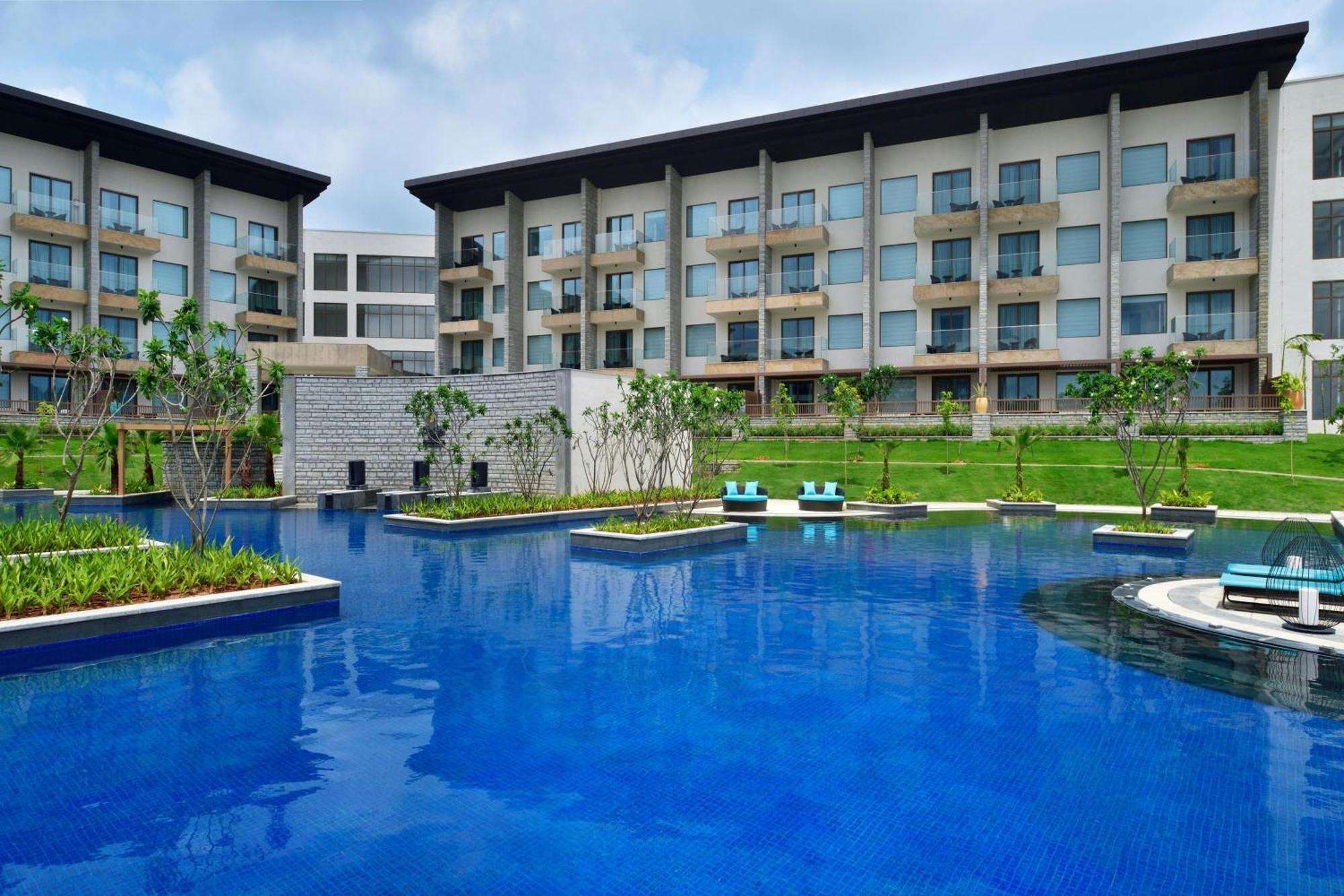 Jw Marriott Hotel Bengaluru Prestige Golfshire Resort & Spa Avati Extérieur photo