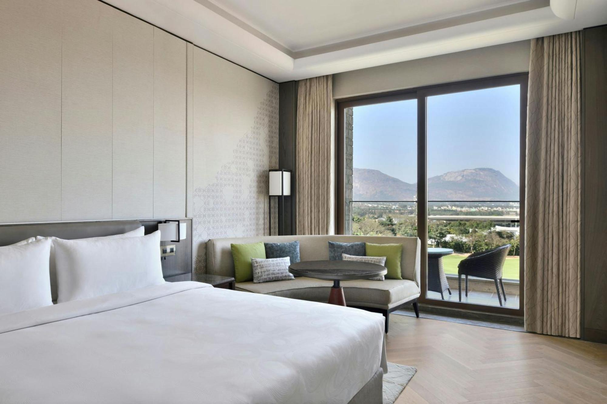 Jw Marriott Hotel Bengaluru Prestige Golfshire Resort & Spa Avati Extérieur photo